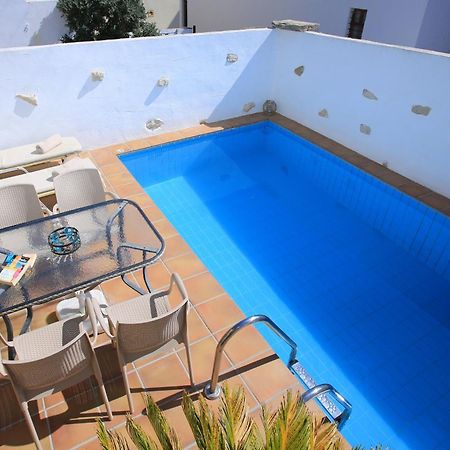 Villa Radamanthis Sivas Екстер'єр фото