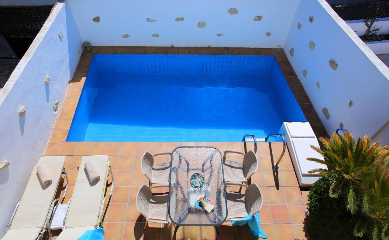 Villa Radamanthis Sivas Екстер'єр фото