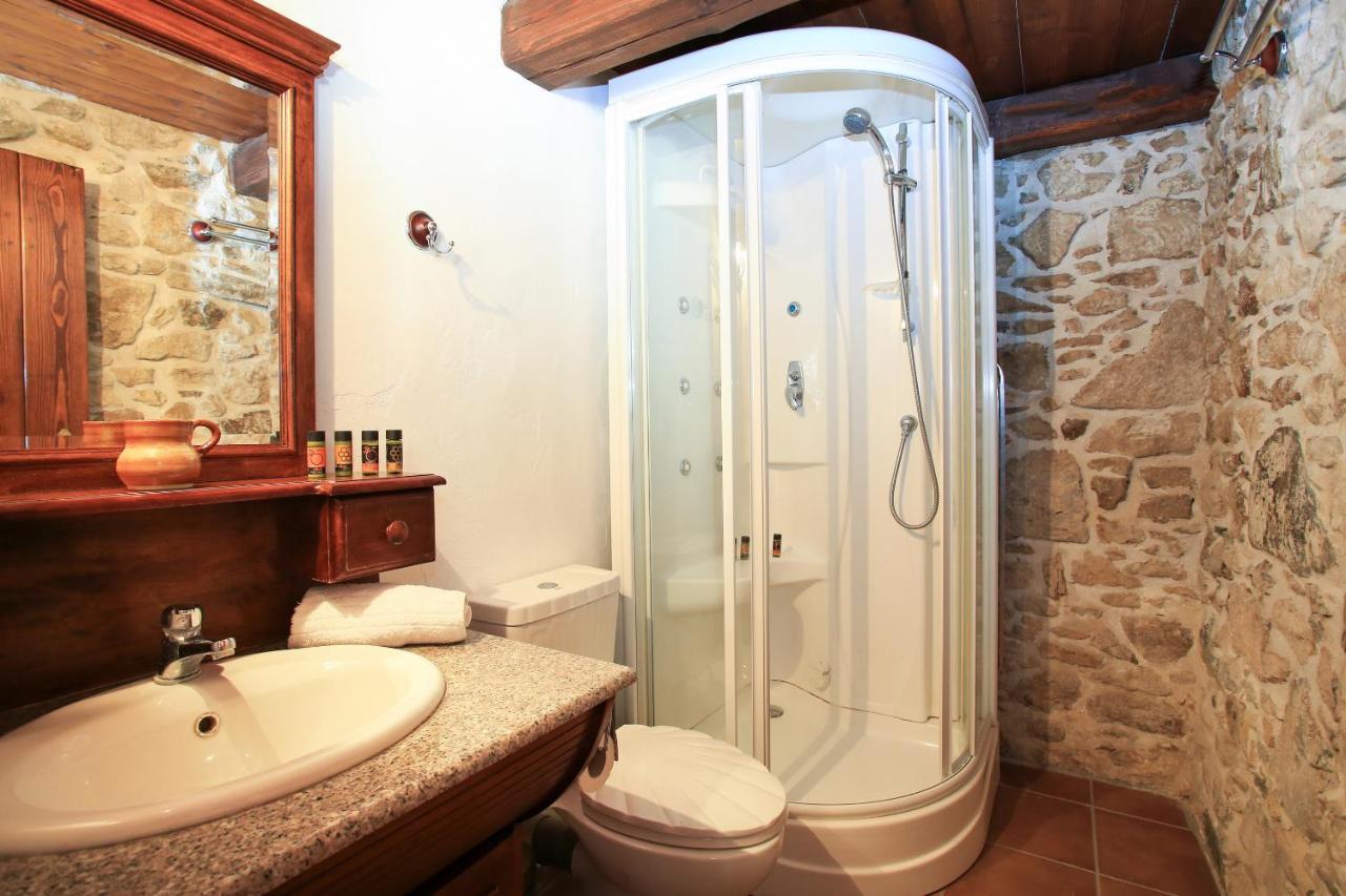 Villa Radamanthis Sivas Екстер'єр фото